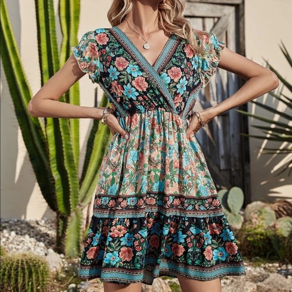 Boho Gypsy Floral Print V Neck Dress - Picture 6 of 6